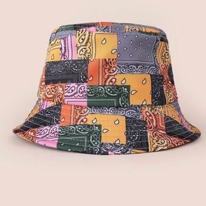 Ladies fashion bucket hat